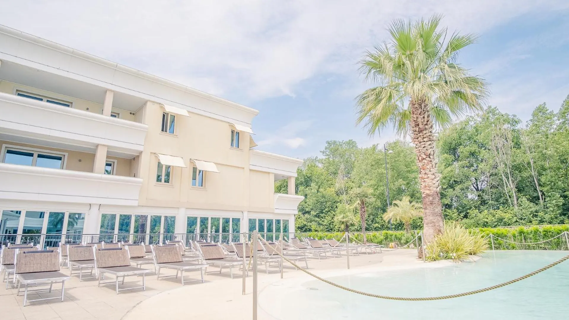 Relais Du Lac Loft - Italian Homing Desenzano del Garda 0*,  Italy