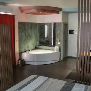 Garda Fantasy - Jacuzzi דסנזאנו דל גארדה