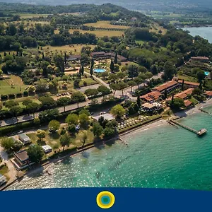 Club Del Sole Desenzano Boutique ديسينسانو ديل غاردا