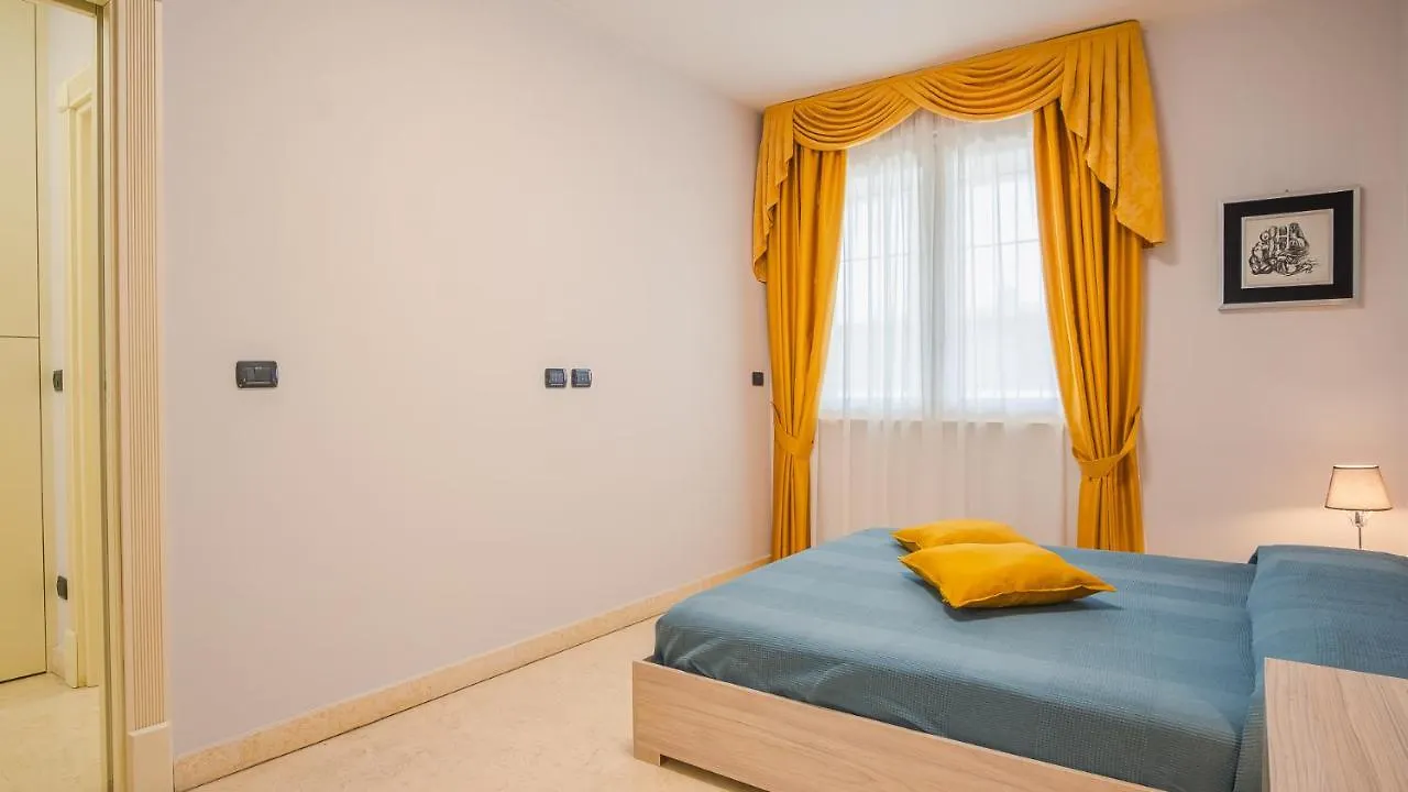 Relais Du Lac Loft - Italian Homing Desenzano del Garda Apartment